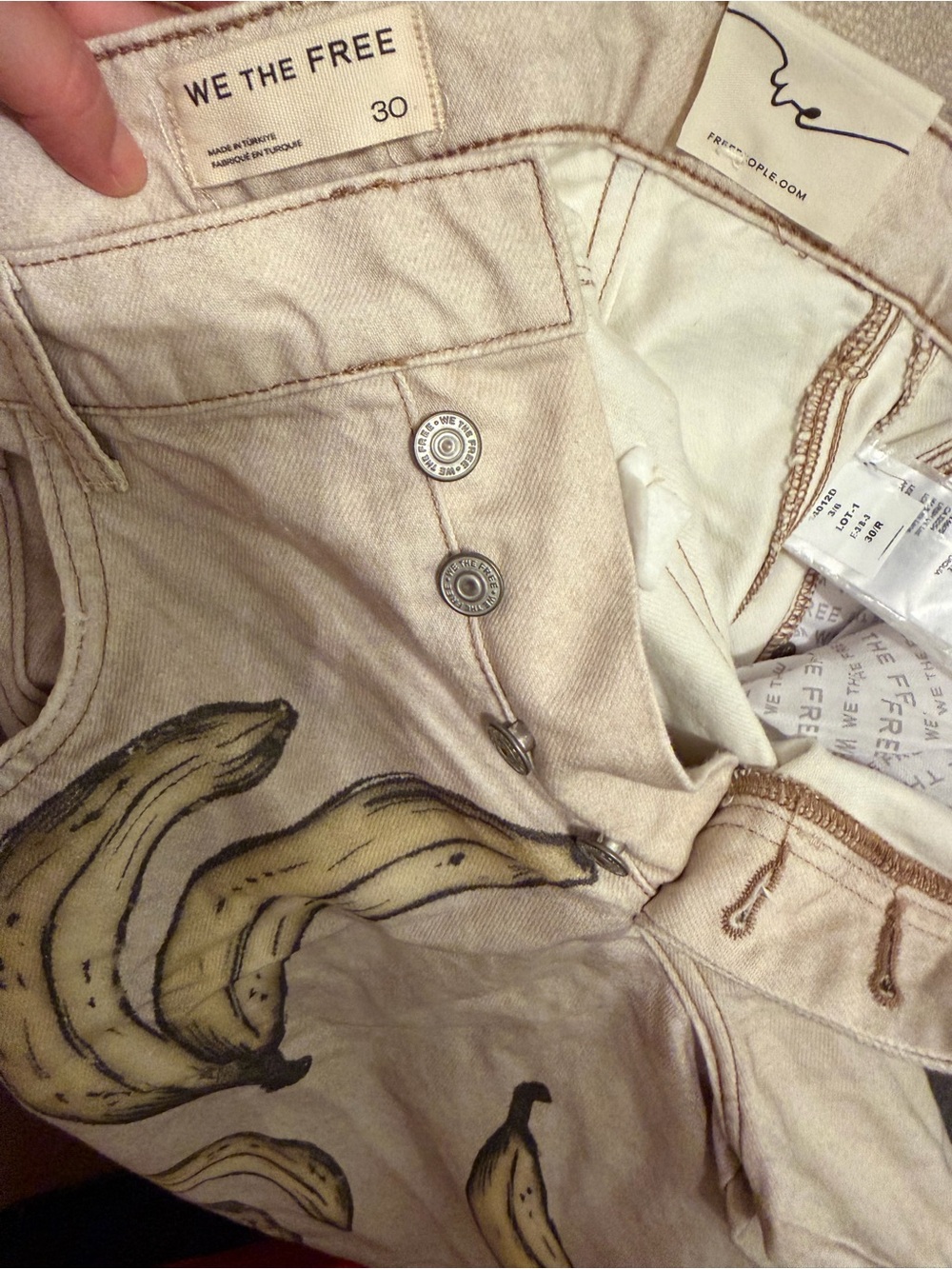 NWT We The Free Good Luck Printed Barrel Jeans in Go Bananas - Picture 6 of 6